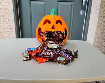 Halloween Pumpkin Candy Bowl – 3D Printed Jack-O'-Lantern Treat Holder, Spooky Candy Dish for Trick-or-Treat, Party Decor & Porch Display!!!