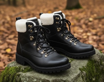 Botas de senderismo de cuero hechas a mano para hombre, botines de invierno, botas de exterior con cordones y forro de piel de oveja.
