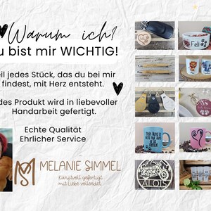 May include: A promotional collage featuring text in German and a grid of various personalized items including a wooden keychain, a ceramic bowl, pencils, mugs with animal prints, leather key fobs, and a wooden motorcycle cutout with the name Alois.