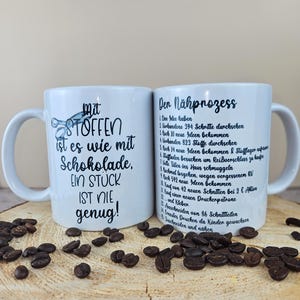 weiße Keramiktasse mit zwei unterschiedlichen Sprüchen für Näherinnen
Näherin, Schneiderin Geschenk, Geschenkideen Nähen, Geschenk für Kreative, Geschenk für Kreative Freundin, Kreative Geschenke für Frauen, Kreative Geschenke Beste Freundin, Kreative Geschenke, Kreative Geschenkideen, Näh Sprüche, Kleine Geschenke Geschenke Nähen, Geschenk für Näherin, Geschenke bis 15 Euro