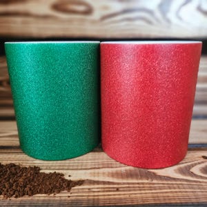 Variation Glitzertasse grün und rot