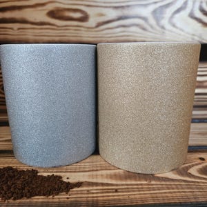 Variation Glitzertasse silber und gold