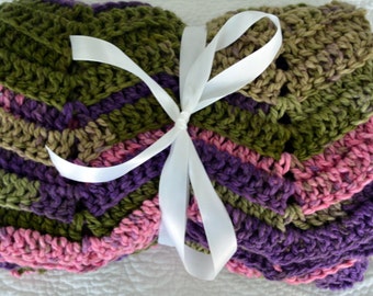 Chunky Crochet Ripple / Chevron Baby Blanket - PDF PATTERN - Crib Blanket - Instant Download - Free Shipping