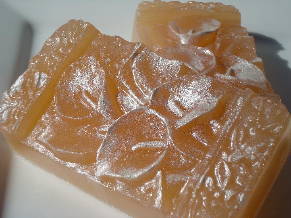 White Lily and Amber Soap Lillies Soap Lily Soap Pretty Etsy