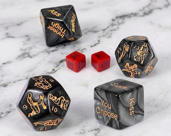 Conjunto de Dados do Amor para Adultos, Dados de Acrílico com Posições | Presente Romântico para Casais | Jogo de Preliminares que Brilha no Escuro para Encontros, Aniversários e Lua de Mel
