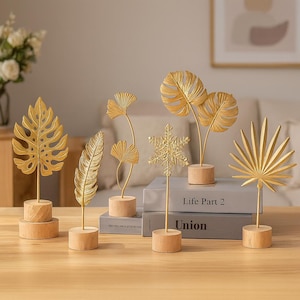Décoration de bureau sculpture en feuille de métal, ornement botanique doré avec support en bois, élément décoratif esthétique pour la maison, décoration d'étagère, cadeau d'art de la table