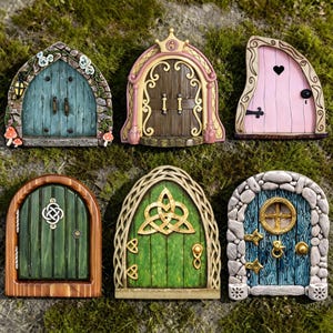 Mini puerta de hadas mágica de madera estampada para decoración de interiores/jardín rústico, adorno para bonsái, regalo para amantes de la jardinería, decoración del hogar estilo cottagecore.