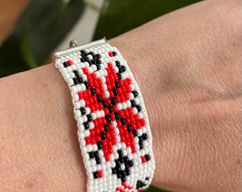 Ukrainian style beaded bracelet | Handmade ethnic bracelet