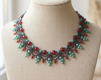Ukrainische Perlenkette | Zarter, handgefertigter Flechtschmuck | Elegantes Design