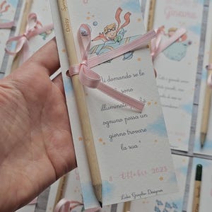 SEGNALIBRI bomboniera PICCOLO PRINCIPE, segnalibri, nascita, battesimo, comunione, cresima, segnaposto, matita, cioccolatini, confetti, blu