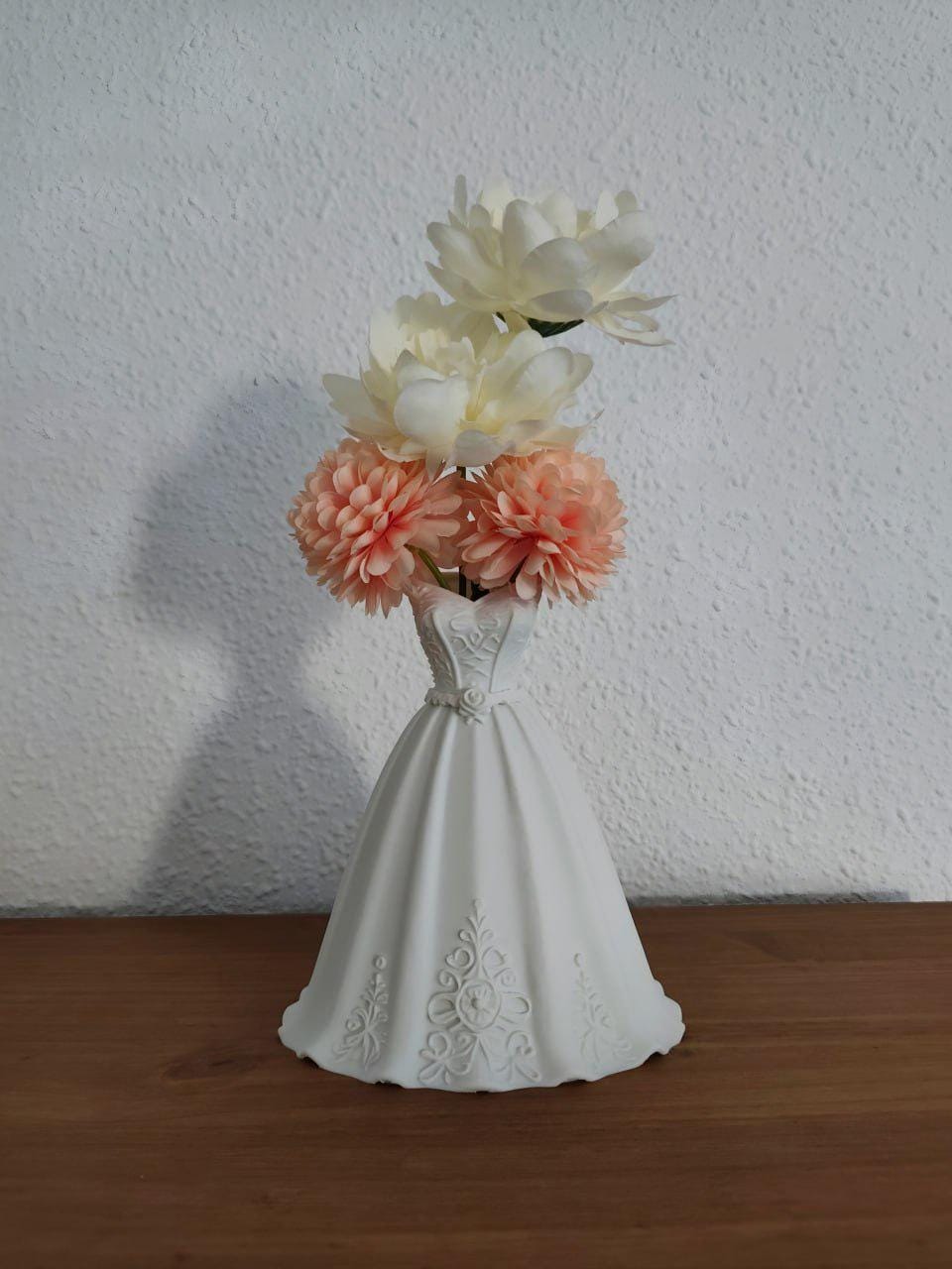 白い花瓶 花の装飾 陶器製 花瓶 白 陶器 花器 かびん フラワーベース ホワイト セラミック 日本