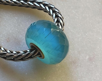 Hemelsblauwe katoogkraal, 14,7 mm traditionele snit met volledig zilveren kern