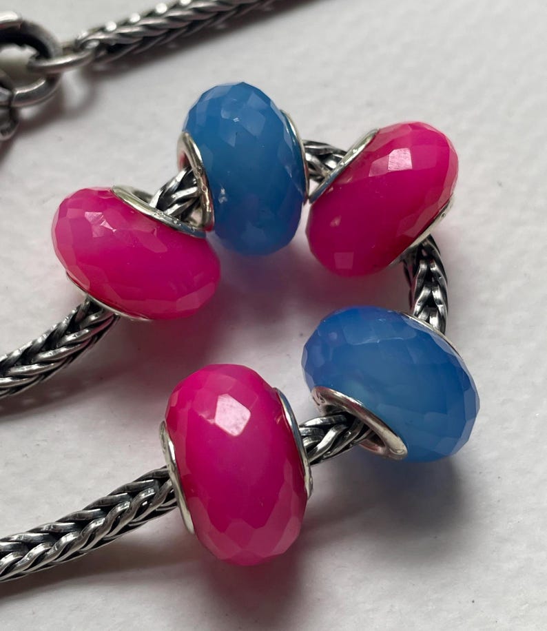 5pc Magenta and Sky Blu Colors Traditional Facetted Chalzedony for European Bracelet image 4