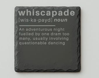 Whiscapade-definitie - Whisky lasergeëtste leisteen onderzetter - Kerstcadeau voor whiskyliefhebbers