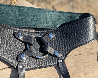 Deluxe Ardor Strapon Harness- lining for comfort and metal allergy