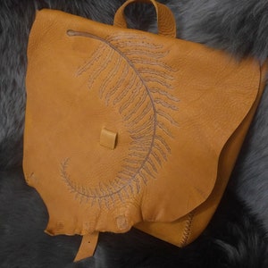 Fern Frond Convertible Backpack / Purse / Messenger Bag image 5