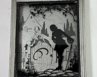 Silueta de vidrio original de la década de 1930 pintada al revés, titulada "At the Gate", de Dexter Products Co. de Brooklyn