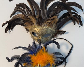 Máscaras de pared venecianas con plumas espectaculares – Juego de 2 – Decoración extragrande para mascaradas