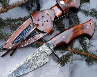 Handmade Hunting Skinner Knife – Push Tang, Razor Sharp Damascus Steel Blade, Leather Sheath – Outdoor, Camping, Bushcraft Knife for Him
