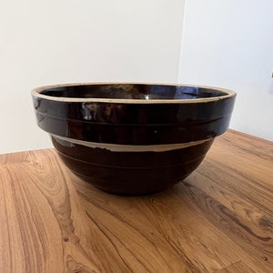 Vintage USA Beehive Stoneware Mixing Bowl 9 Inch Brown Glaze Farmhouse