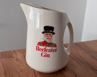 Vintage WADE England BEEFEATER GIN Ceramic Carafe