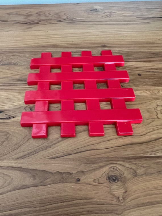 1980s Red Hard Plastic Heat Resistant COPCO Crosshatch Kitchen Trivet
