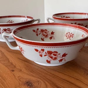 Vintage Copeland SPODE England Gloucester Cream Soup Bowl Red Floral Pattern