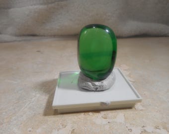 Gaia Stone: Volcanic Ash Glass from Mt. St. Helens