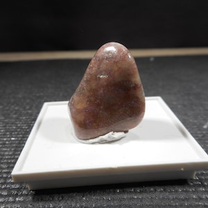Bustamite