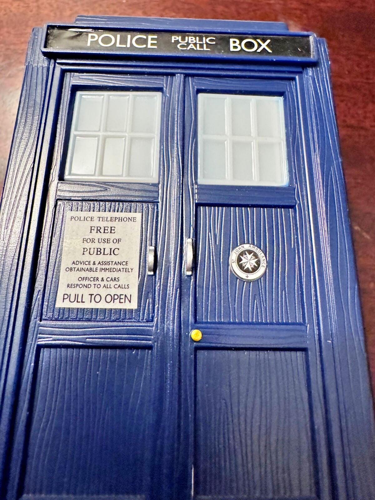RARE Rabbit Tanaka DOCTOR WHO 6" Tardis Police Call Box Booth Night ...