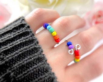 Fidget Ring Anti-Anxiety, Rainbow Bead Spinning Rings, Stacking Minimalist Spinner for Stress Relief Gift Anti-Worry Thumb Ring Adjustable