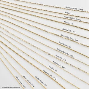 May include: A collection of gold-toned metal chains arranged diagonally, labeled with names and codes: Starburst Cable 242Z, Twist 271, Classic Cable Cab3g, Figaro 276, Classic Curb 284, Alternating Oval 214J, Rope Twist 285, Dainty Paperclip 208D, Paperclip 231, Light Lace 226U, Beaded 301, Faceted Curb 215K, Beaded Curb 299, Dainty Oval 241Y, and Infinity Link 228V.
