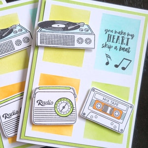 Retro Rocznicowa Karta dla Miłośnika Muzyki, Płyta Winylowa Walentynkowa Karta Prezent Dla Muzyków, Retro Radio, Kaseta Magnetofonowa, Serce Przeskakuje Bicie