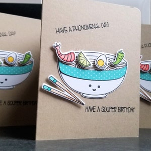 Biglietto di auguri di compleanno divertente per gli amanti del Pho, biglietto di auguri con cibo vietnamita, zuppa Pho, biglietto di auguri di compleanno divertente per buongustai, regalo gourmet, compleanno con zuppa