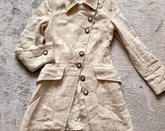 Vintage Save The Queen Italy Coat-Cardigan in Cream Wool Blend – Textured Patchwork Design, Asymmetric Hem – Size M (Defects Noted)