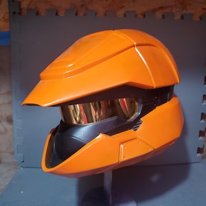 Halo 3 Scout helmet orange