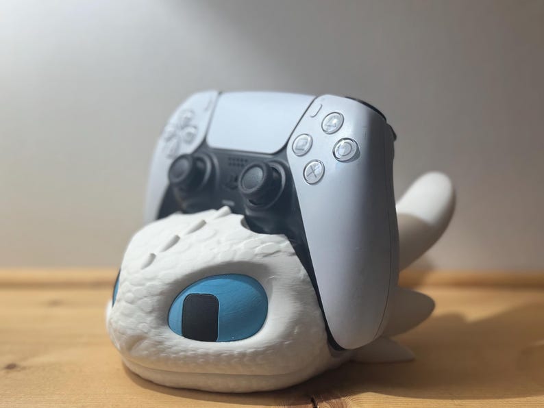Toothless Xbox Controller Toothless Controller Holder | 3D Printed HTTYD Inspired Desk Decor ...