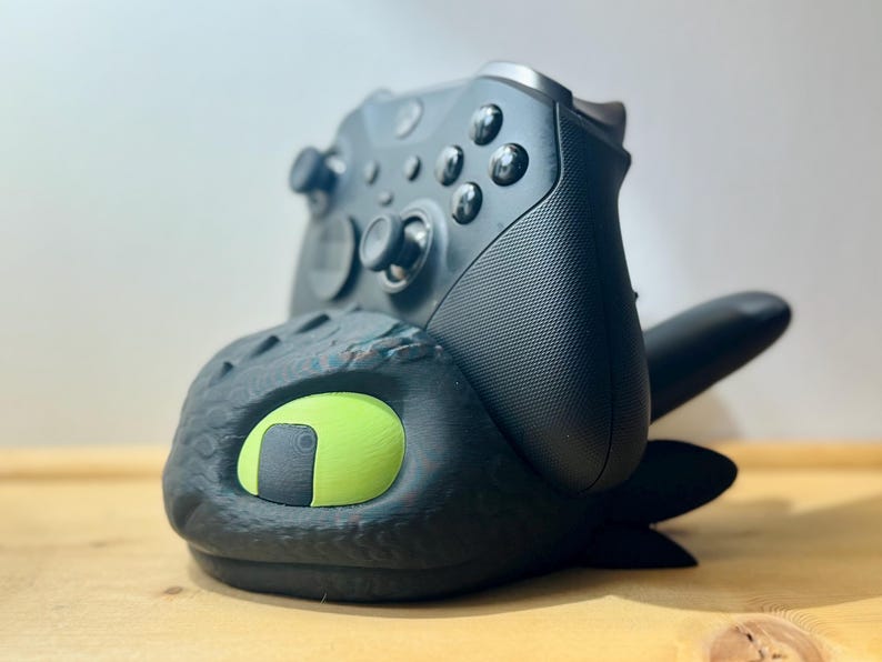 Toothless Xbox Controller Toothless Controller Holder | 3D Printed HTTYD Inspired Desk Decor ...