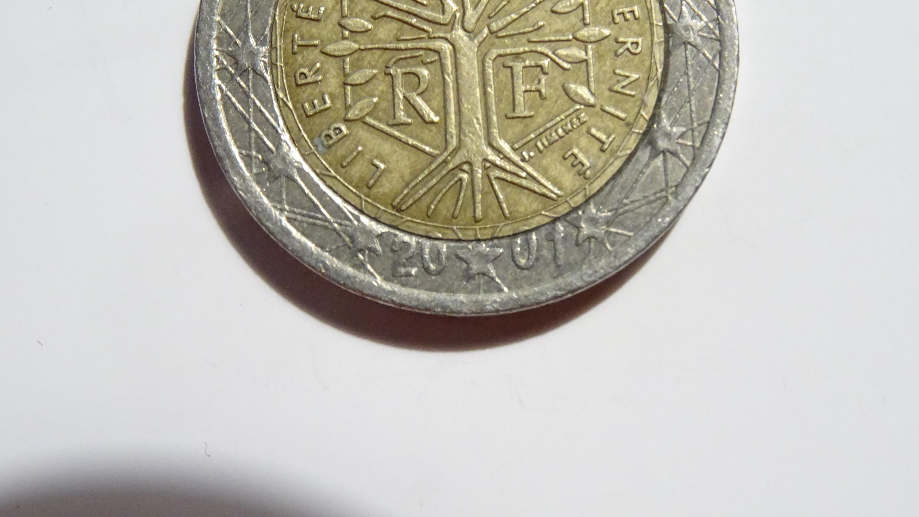 希少な2ユーロ硬貨 2001年 フランス - 鋳造エラーあり - 状態良好