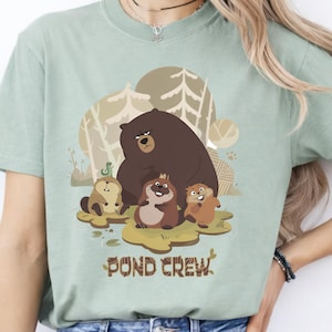 Divertente immagine PNG di un personaggio di Pond Crew Hopper Tom Lizard Beaver, Disney Pixar Movie Hoppers, maglietta per la vacanza in famiglia a Disneyland 2026