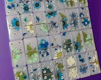 Resin Dominoes with Flowers – milky white backs.