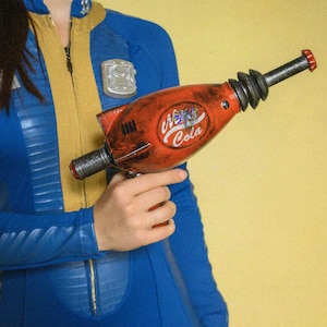 3D Printed Fallout Inspired Blaster | Nuka Cola Style Handmade Thirst Zapper | Cosplay Videogame Replica