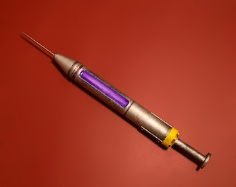 Réplica de utilería de Med-X de Fallout / Accesorio de cosplay de jeringa Med-X / Coleccionable impreso en 3D y pintado a mano