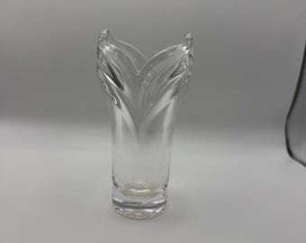 Mikasa "Ramona" 6-inch crystal flower vase.