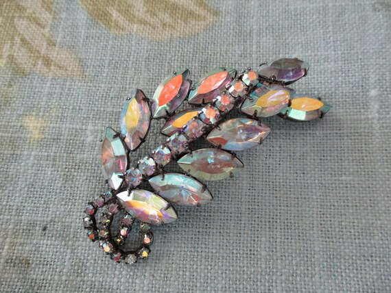 aurora borealis rhinestone brooch - large, prong … - image 6