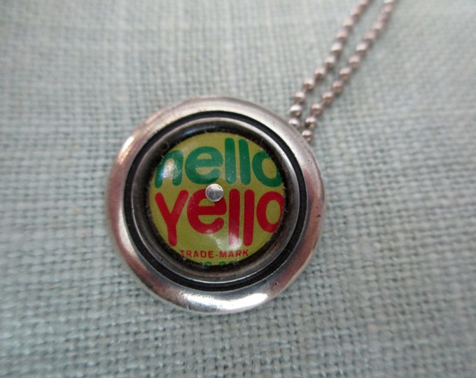 90s Sterling Laura Beamer Bottle Cap