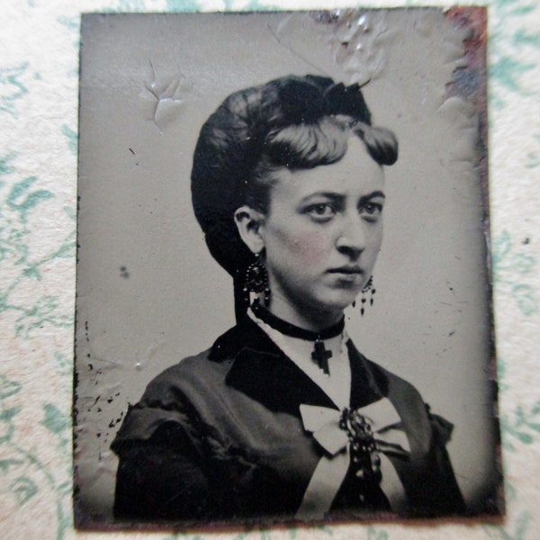 antique miniature gem tintype photo - 1800s, woman with great jewelry, cross choker