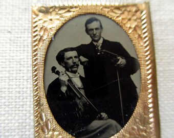 antique miniature gem tintype photo - 1800s, two musicians, two men, man with a violin, in gold frame