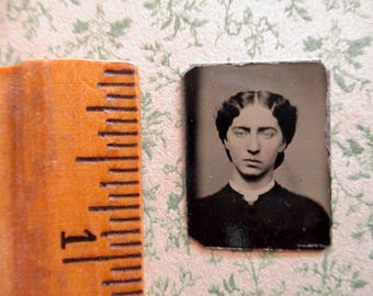 antique miniature gem tintype photo - 1800s, woman with brooch, tinted cheeks