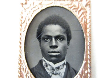 antique gem tintype photo - 1800s, handsome young man, well dressed, gold frame, miniature photo, African American